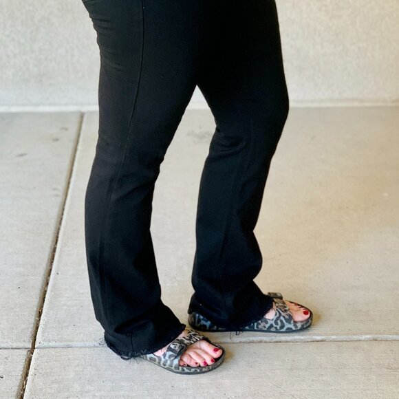 Bailey Bootcut Jeans from Judy Blue - Picture 4 of 6